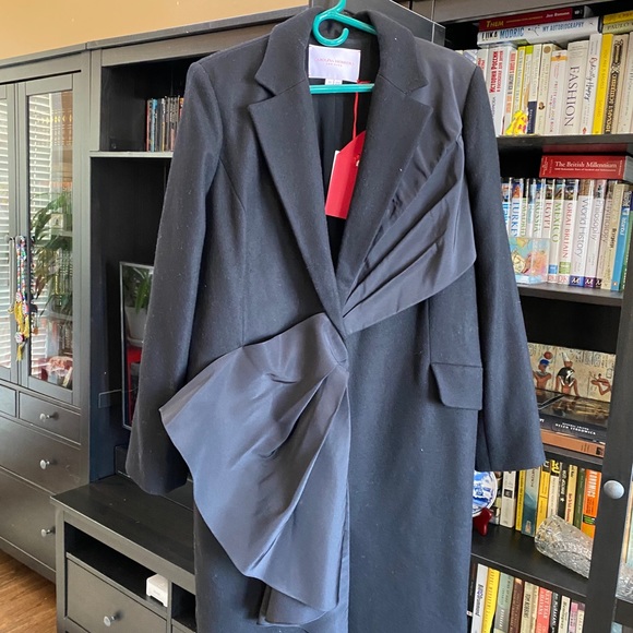 Carolina Herrera wool coat with taffeta bow - Picture 4 of 7